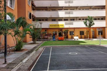 Pangsapuri Putra Damai