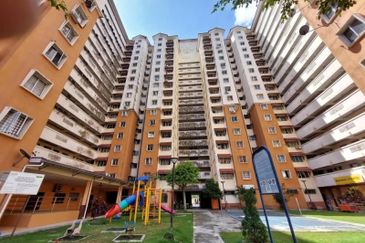 Pangsapuri Putra Damai