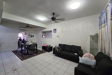 Jalan SP 6 @ Bandar Saujana Putra