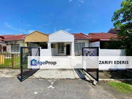 Partial Furnished with Airconds & Kitchen Cabinet Single Storey Terrace Taman Pinggiran Cyber Cyberjaya For Sale, Selangor, Cyberjaya
