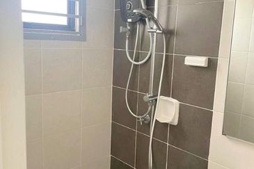 PR1MA One @ Laman View