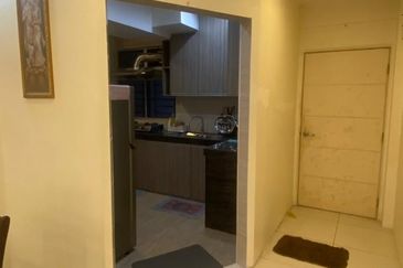 Calisa M @ Calisa Residences