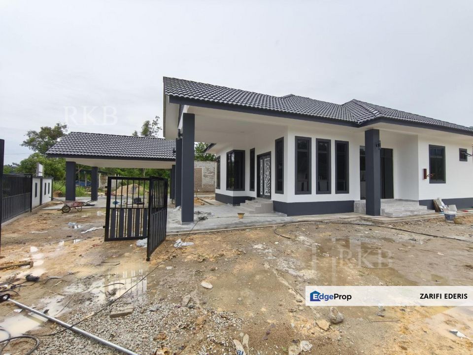 FREEHOLD Luas Tanah Besar 5200 kaki persegi Rumah Banglo Moden CORNER LOT di Kg Merbau Chondong Kok Lanas Kelantan Untuk Di jual, Kelantan, Ketereh