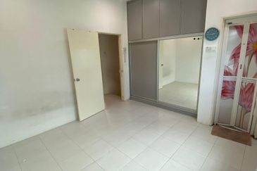 Jalan SP 8 @ Bandar Saujana Putra