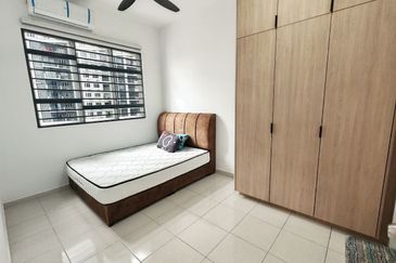 RESIDENSI ADELIA 3
