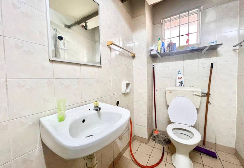 Pangsapuri Mawar Sari