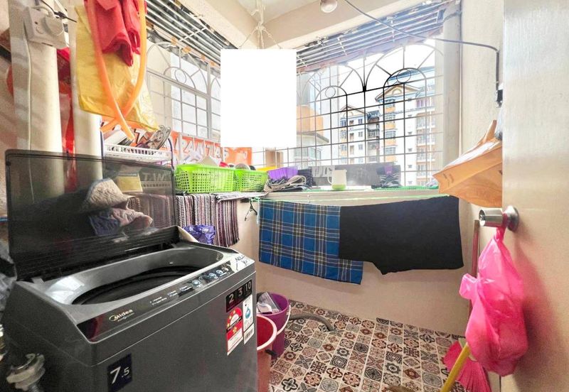 Pangsapuri Mawar Sari