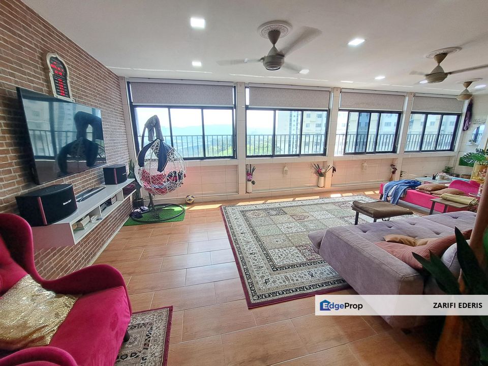 Beautiful House 🔥 RENOVATED 3 Bedrooms Kasturi Idaman Condominium Seksyen 8 Kota Damansara Petaling Jaya For Sale, Selangor, Kota Damansara