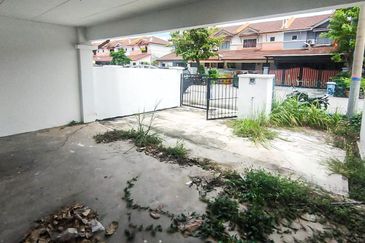 Jalan SP 7 @ Bandar Saujana Putra