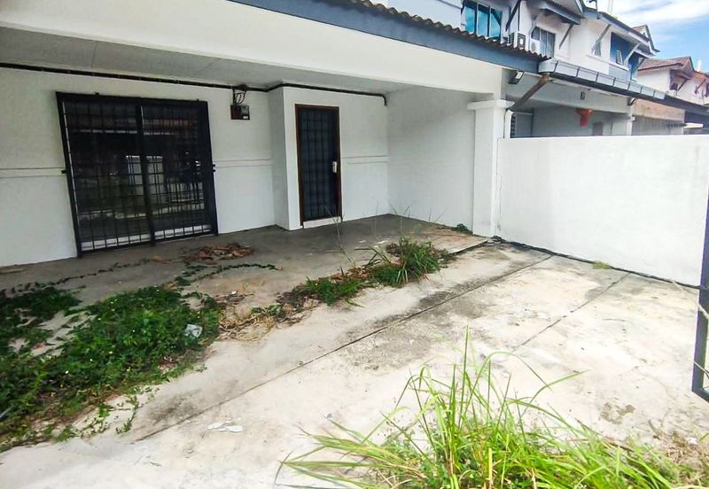 Jln SP 2/16 @ Bandar Saujana Putra