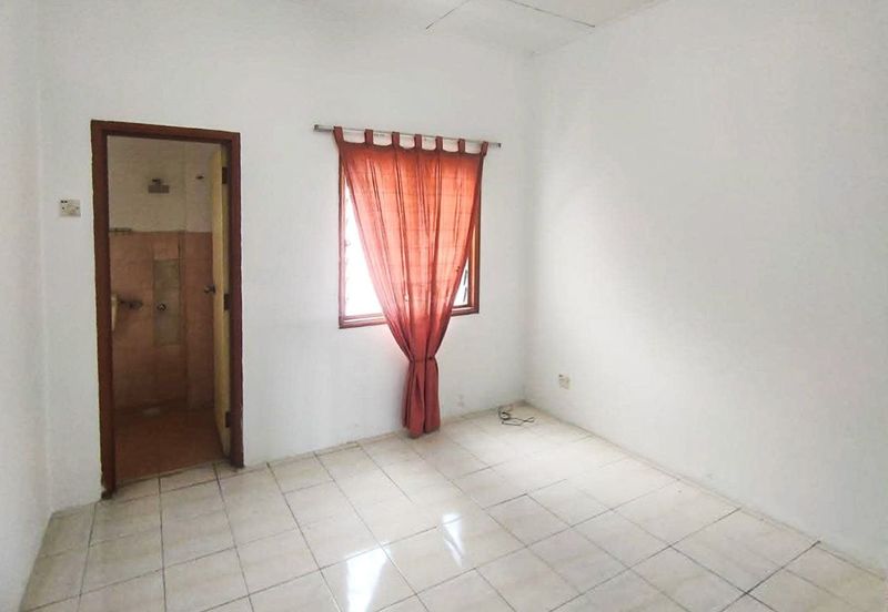 Jln SP 2/16 @ Bandar Saujana Putra