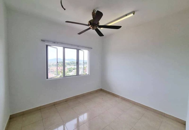 Kristal Heights, Shah Alam