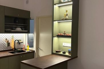 Tuan 2egacy (Tuan Residency 2)