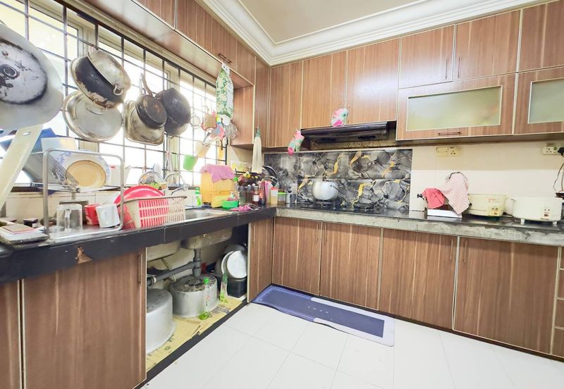 Persiaran Puncak Alam 1 