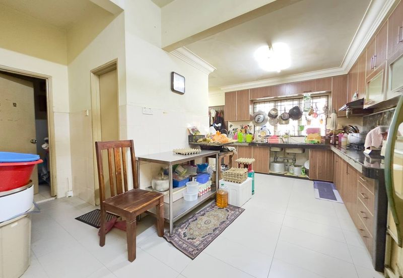 Persiaran Puncak Alam 1 