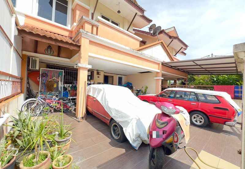 Persiaran Puncak Alam 1 