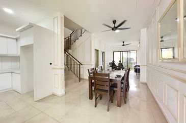 Setia Warisan Tropika (Belladonna)