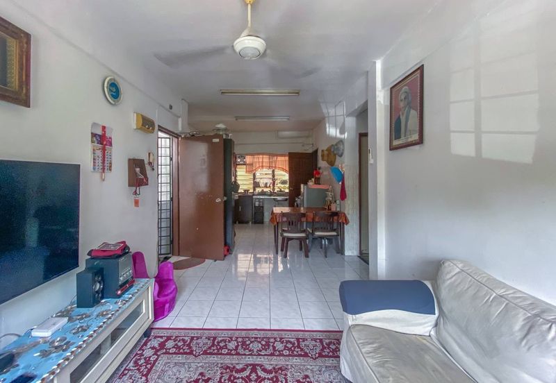 Gugusan Teratai, Seksyen 6 Kota Damansara