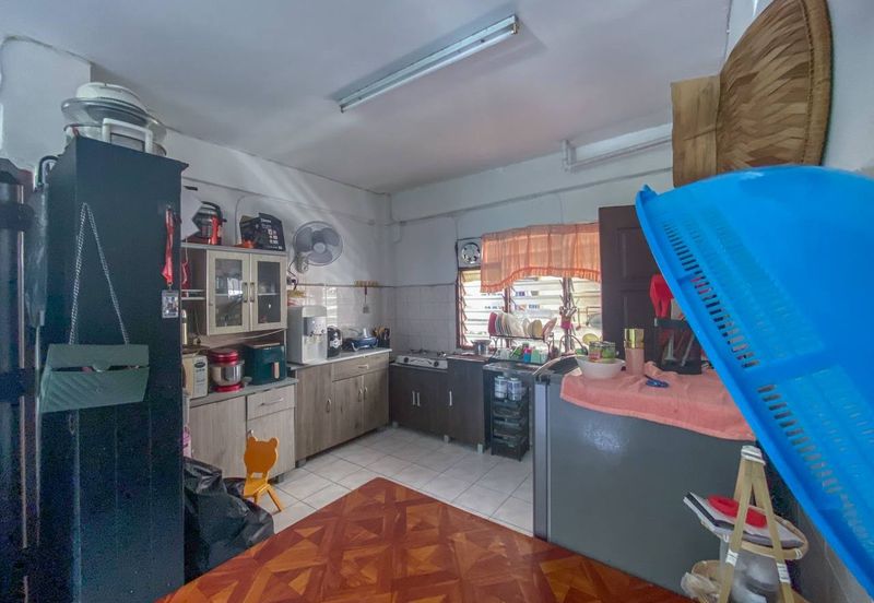 Gugusan Teratai, Seksyen 6 Kota Damansara