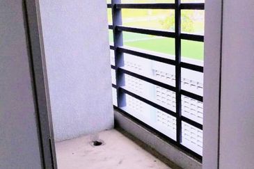 Radia Retail, Seksyen U8