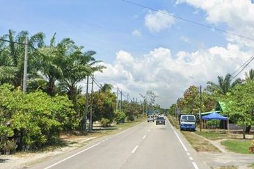 Pantai Remis @ Pengkalan Bharu