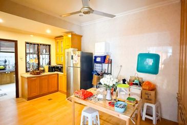 Pusat Bandar Putra Permai