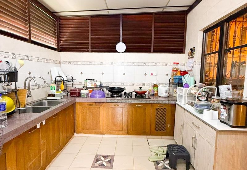 Pusat Bandar Putra Permai