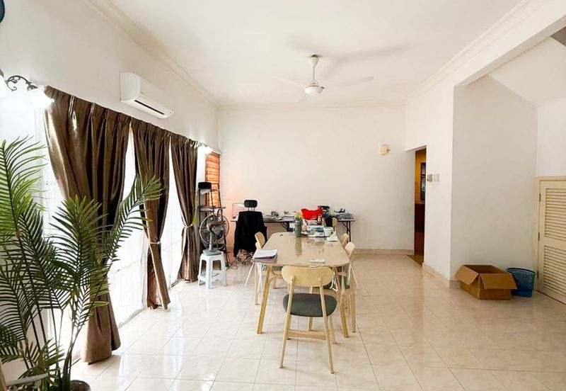 Pusat Bandar Putra Permai