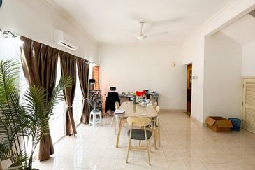 Pusat Bandar Putra Permai