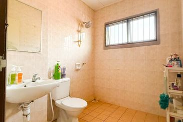 Pusat Bandar Putra Permai