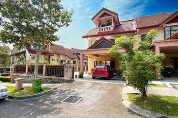 Pusat Bandar Putra Permai