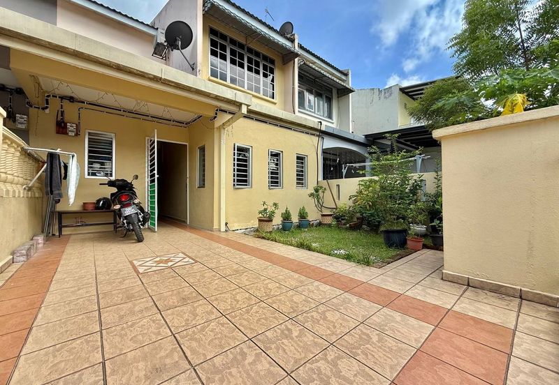 Taman Kinrara Seksyen 2