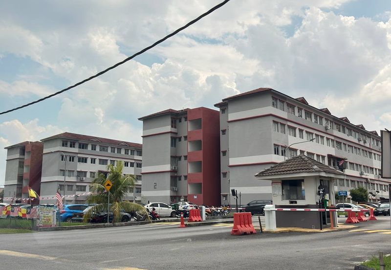 Rumah Pangsa Impian, Bandar Saujana Putra