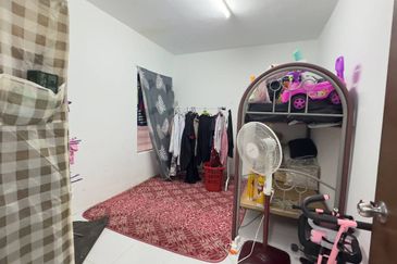 Rumah Pangsa Impian, Bandar Saujana Putra