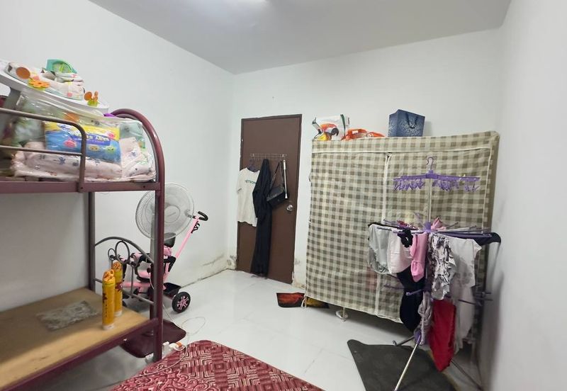 Rumah Pangsa Impian, Bandar Saujana Putra