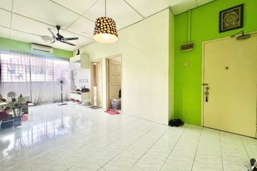 Pangsapuri Putra Impian, Taman Pinggiran Putra