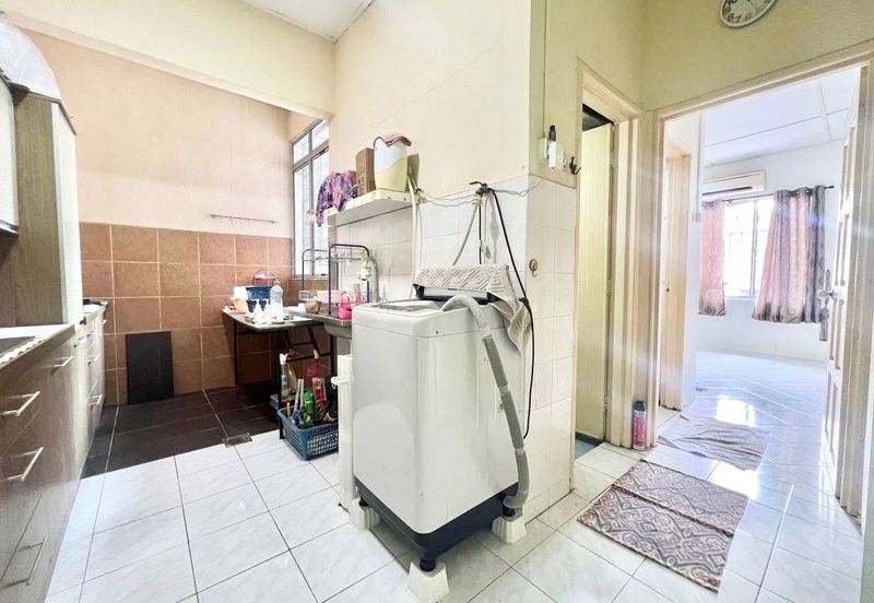 Pangsapuri Putra Impian, Taman Pinggiran Putra