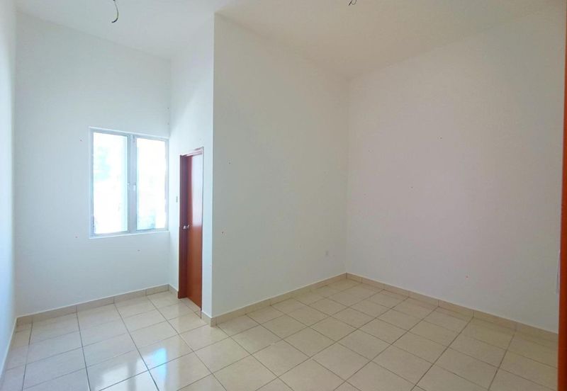 Bandar Baru Salak Tinggi