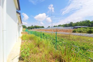 Bandar Baru Salak Tinggi