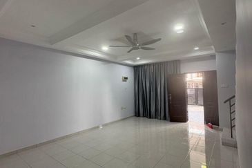 Seksyen 32, Shah Alam