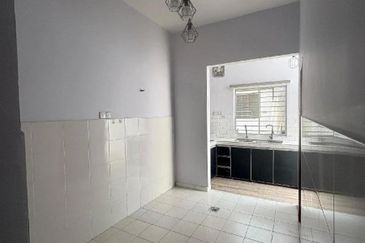 Seksyen 32, Shah Alam