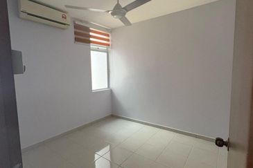 Seksyen 32, Shah Alam