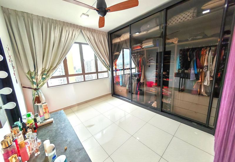 Indah Alam Condominium