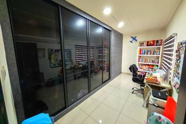 Indah Alam Condominium