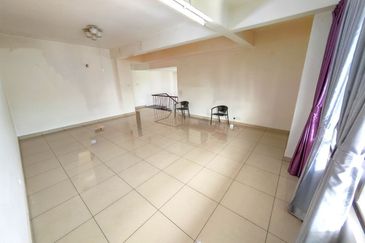 Indah Alam Condominium