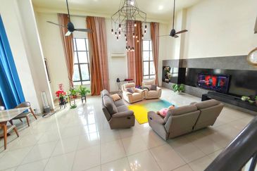 Indah Alam Condominium