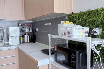 Lake Point Residence