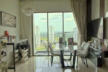 Lake Point Residence