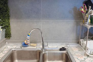 Lake Point Residence