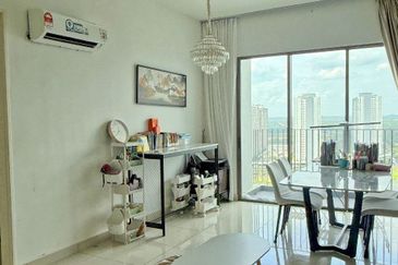 Lake Point Residence